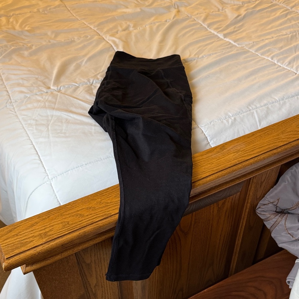 Fabletics PowerHold Black Leggings 7/8